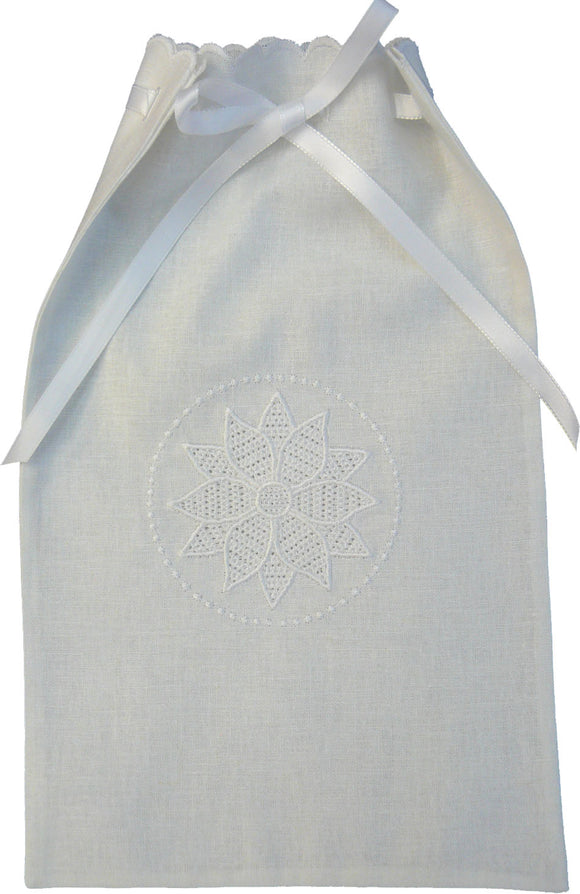 FP001 Wing Needle Poinsettia Bag - Optional Cutwork Needle Button Holes
