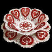 E574 3D Heart Bowl and Doily with Organza